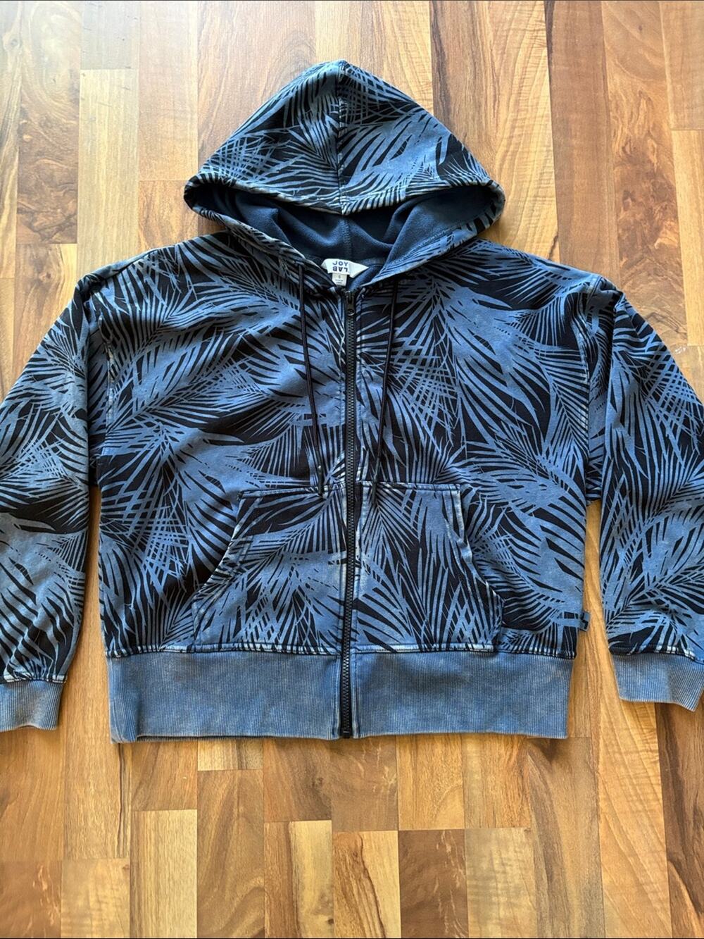 JoyLab Woman’s Navy & Black Tropical Zip Hoodie Size S